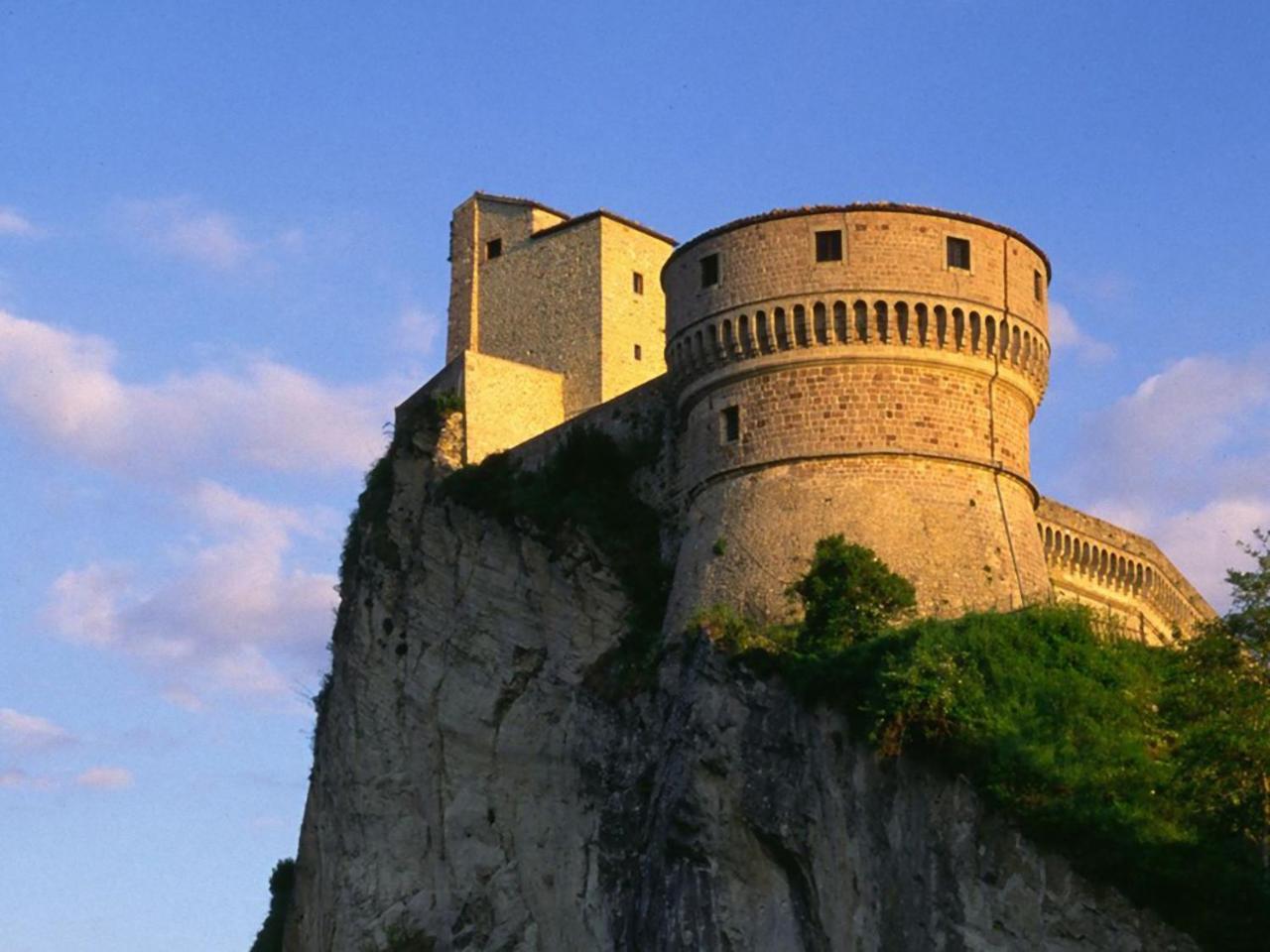 Montemaggiore al Metauro Valle Del Metauro Country House المظهر الخارجي الصورة